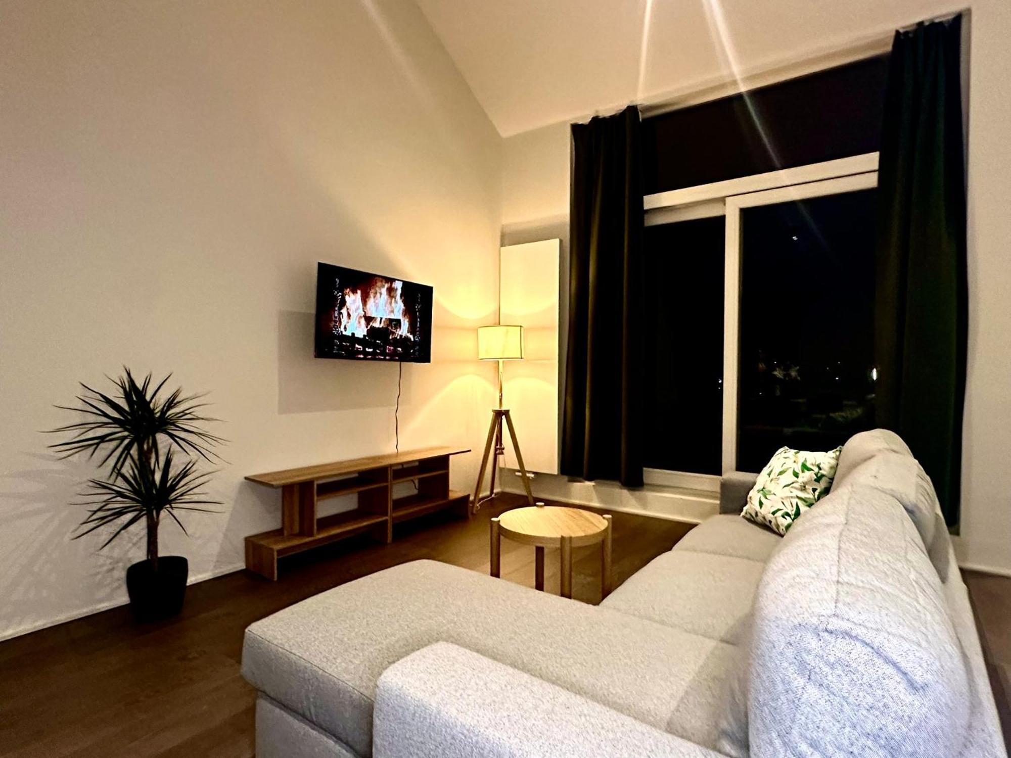 Luxury Suites Princess By Rikas Hotels Antwerpen Exterior foto