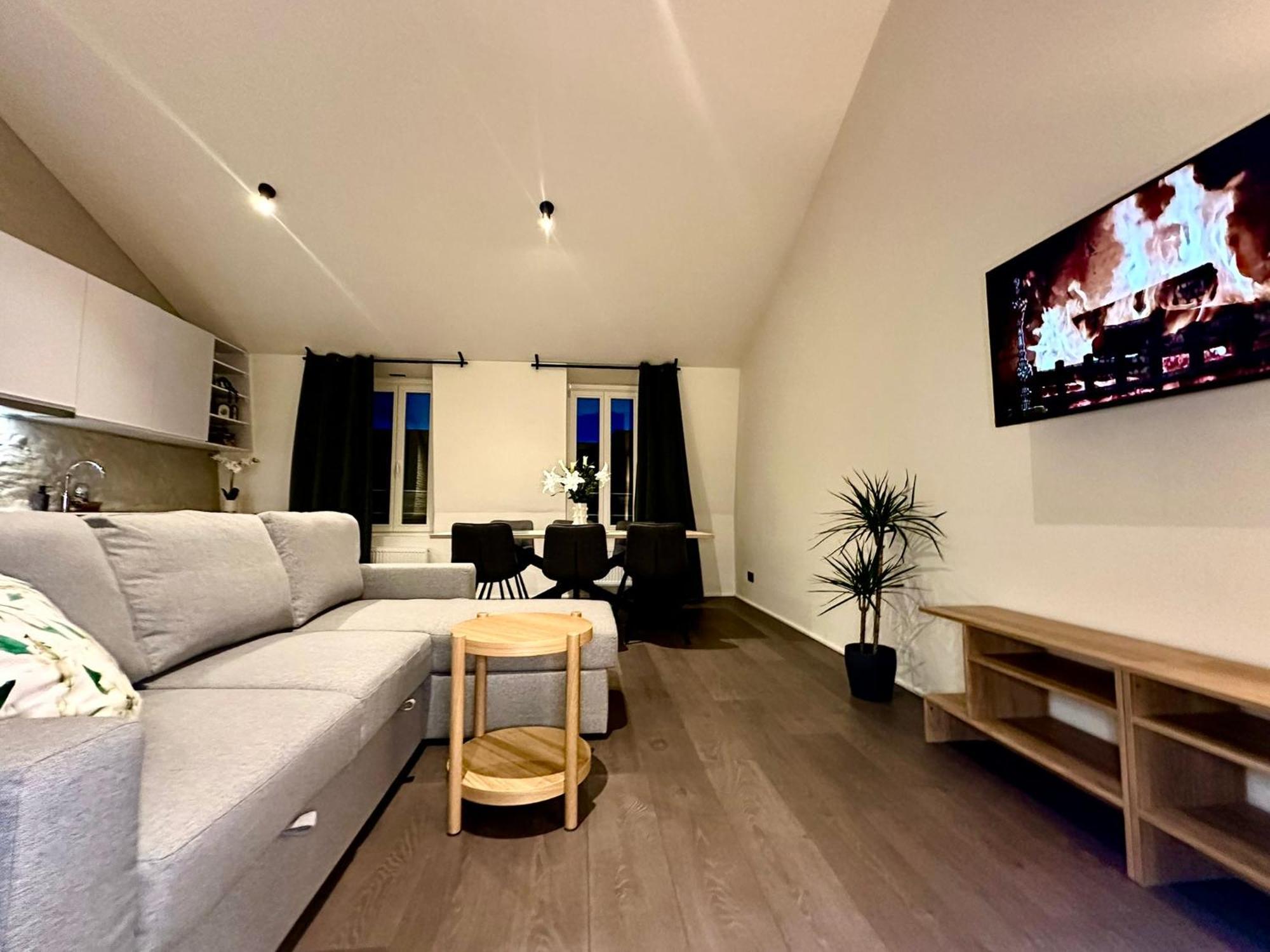 Luxury Suites Princess By Rikas Hotels Antwerpen Exterior foto
