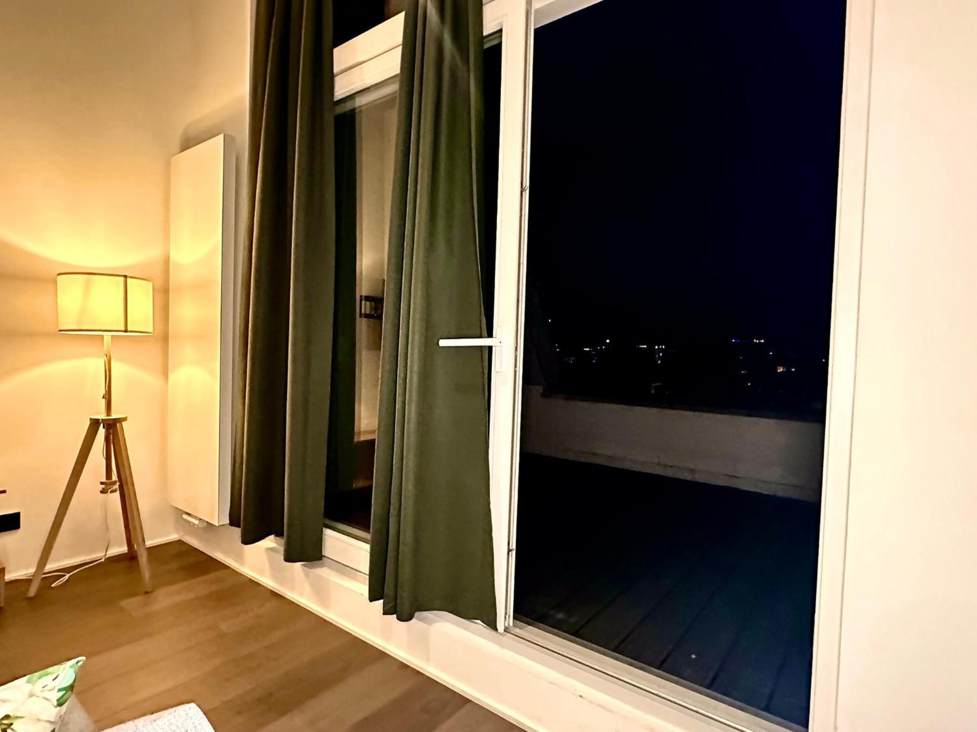 Luxury Suites Princess By Rikas Hotels Antwerpen Exterior foto
