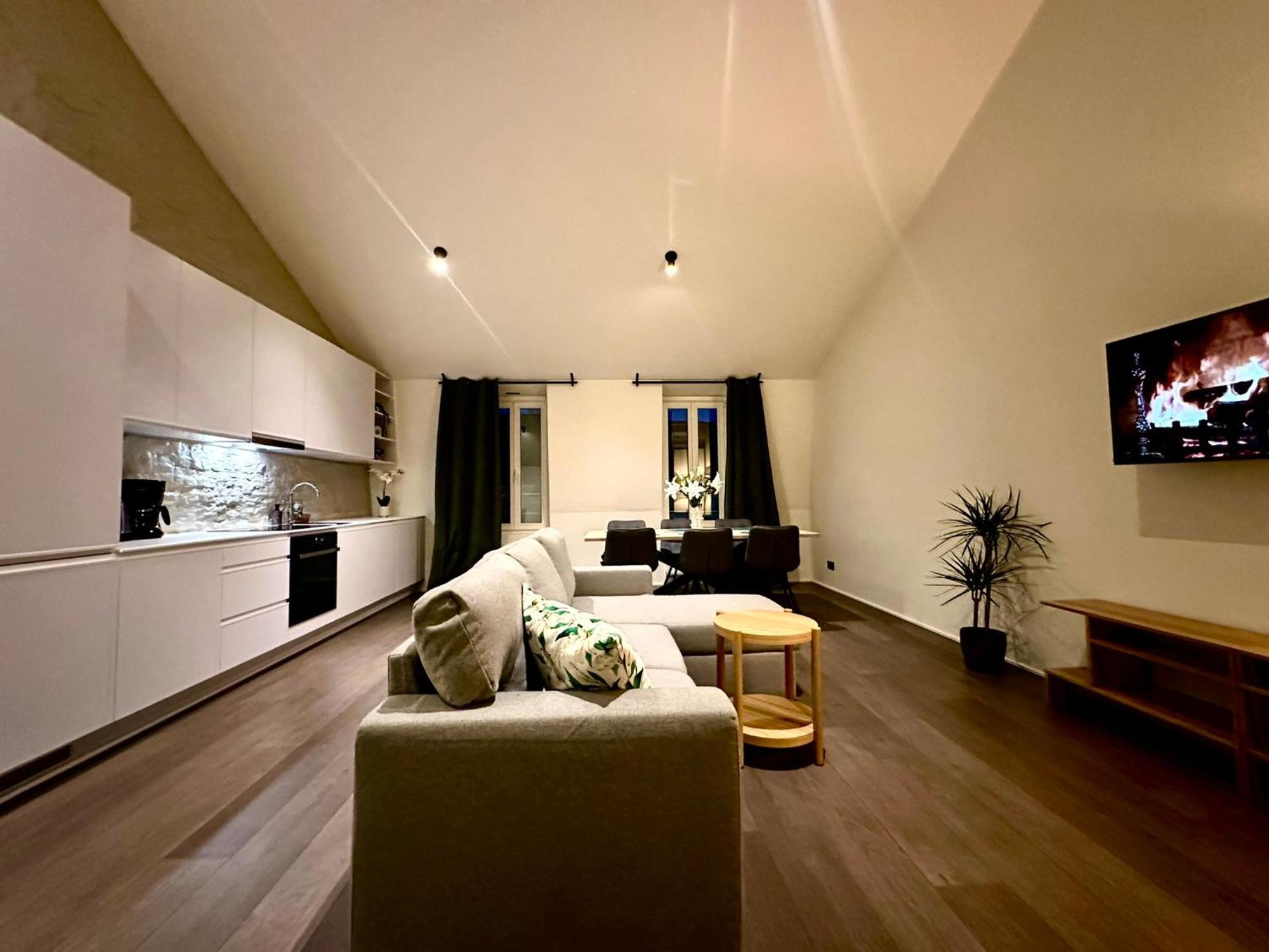 Luxury Suites Princess By Rikas Hotels Antwerpen Exterior foto