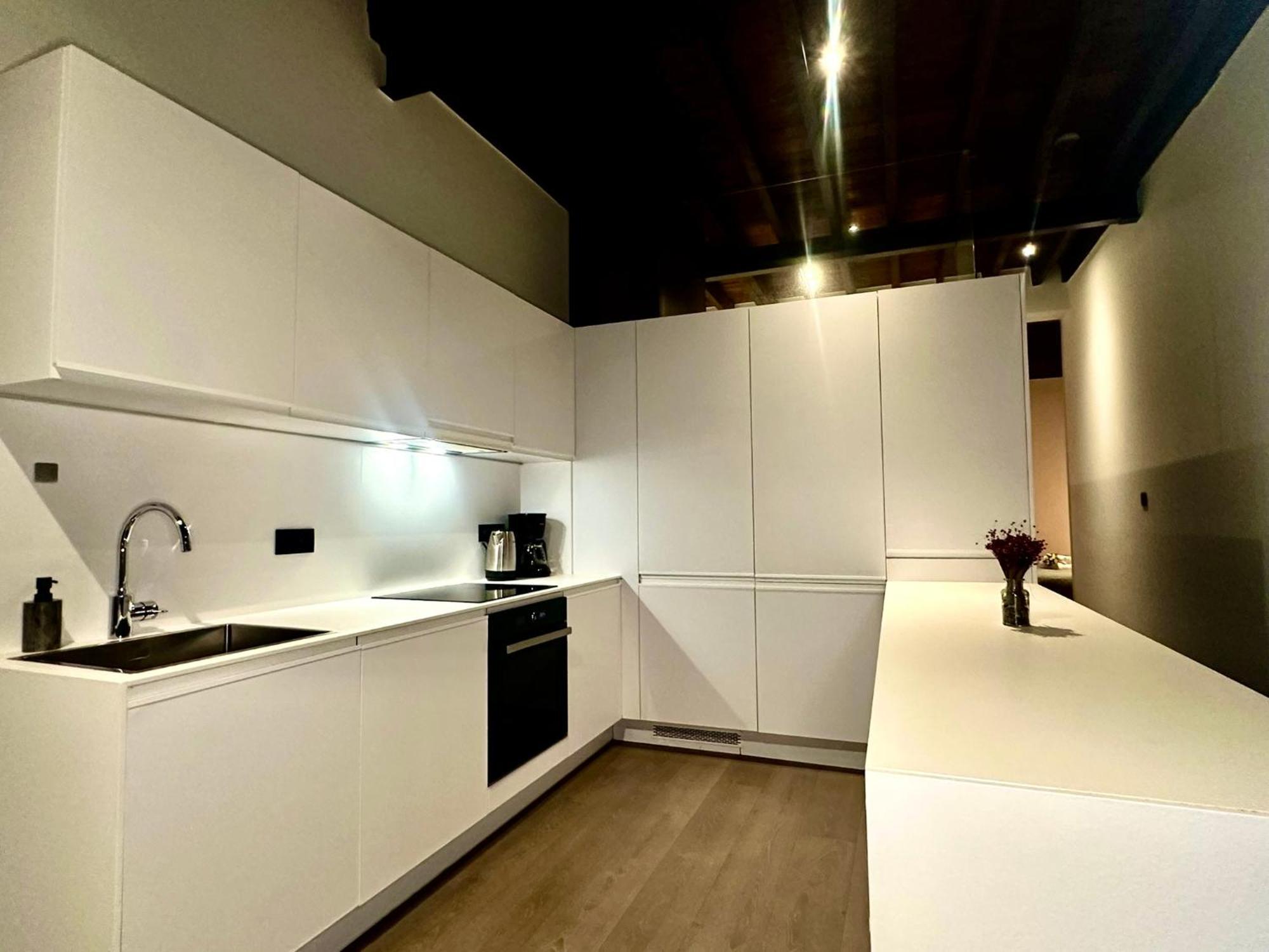 Luxury Suites Princess By Rikas Hotels Antwerpen Exterior foto
